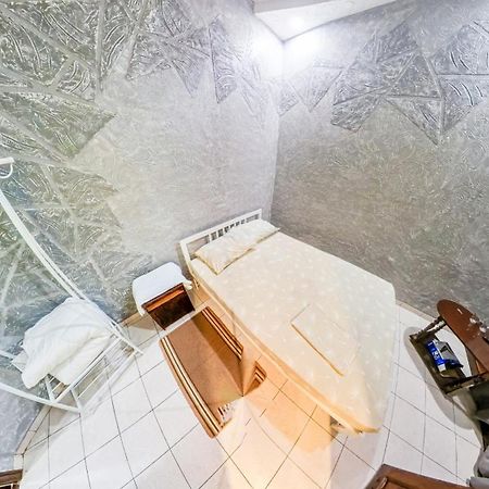 La Vitalie Guest House Chisinau Bagian luar foto