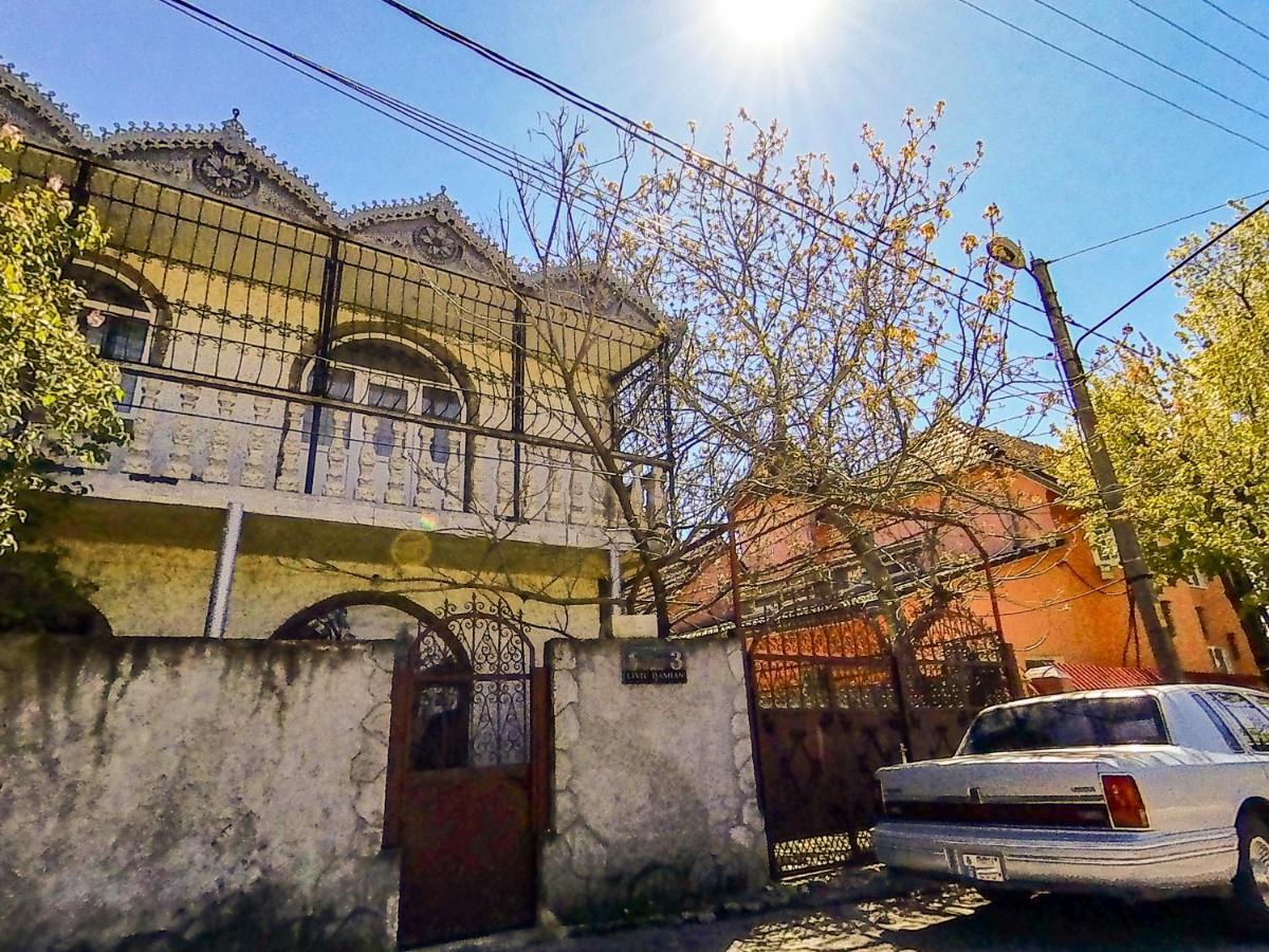 La Vitalie Guest House Chisinau Bagian luar foto
